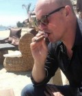 Rencontre Homme : Cyril, 60 ans à France  Toulon 